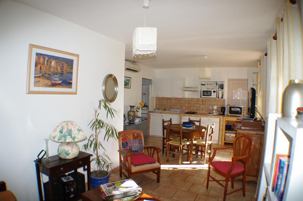 Gite , Maison De Vacances Avec Exterieur Et Terrasse Fleurie Meuble Tourisme 3 Etoiles Santa-Lucia-di-Tallano Eksteriør billede